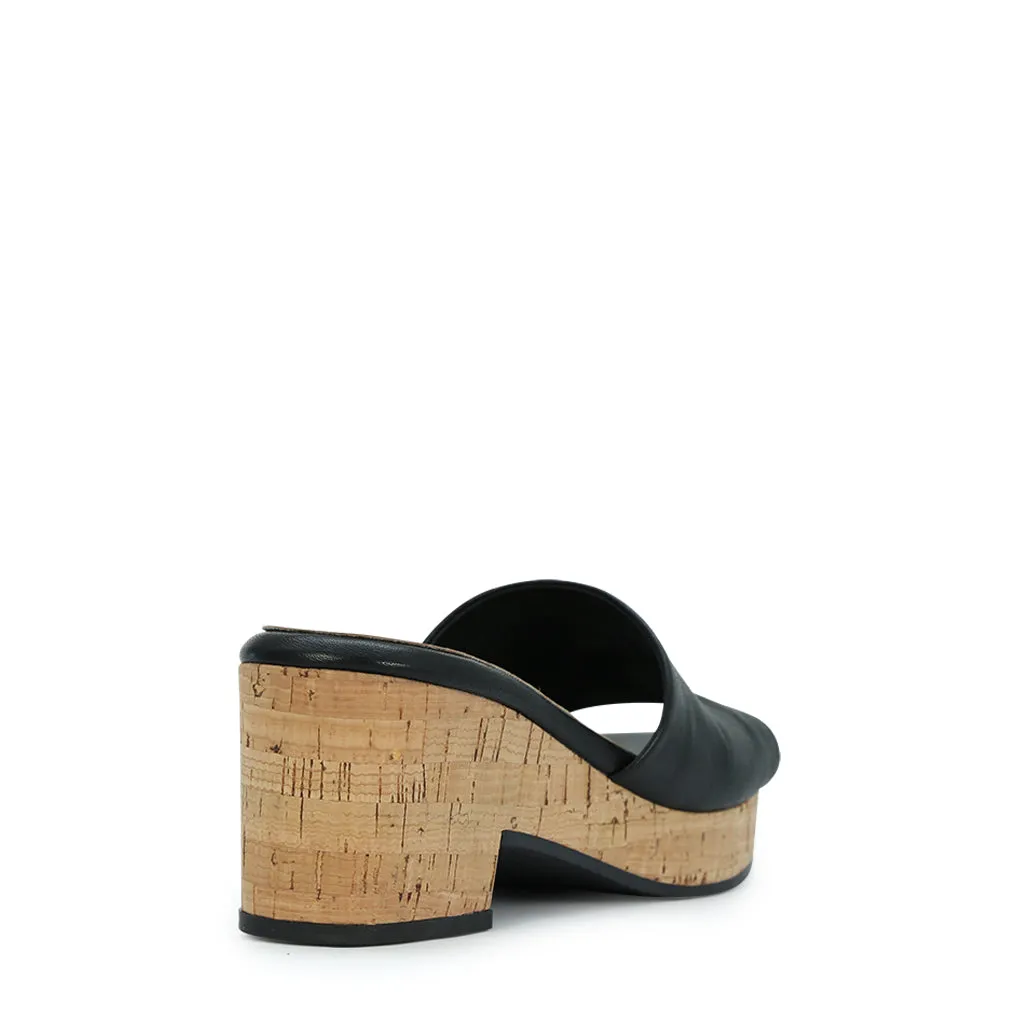 Bleet/V Heeled Slides