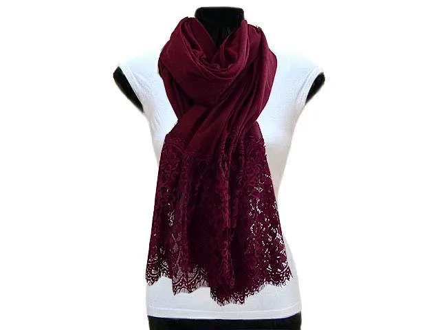 LARGE MAROON LACE DETAIL LIGHTWEIGHT SCARF