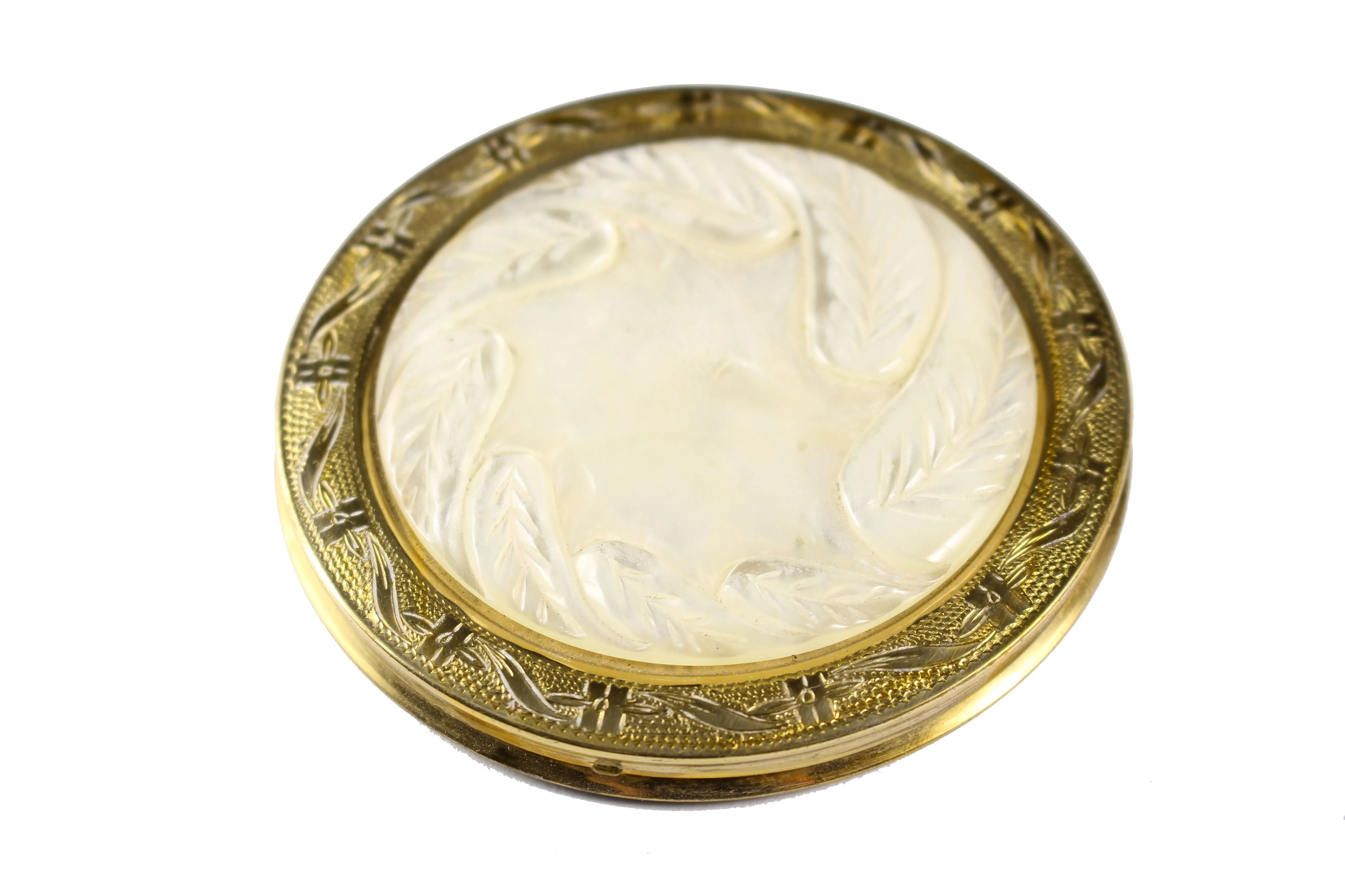 Powder compact case engraved mother of pearl