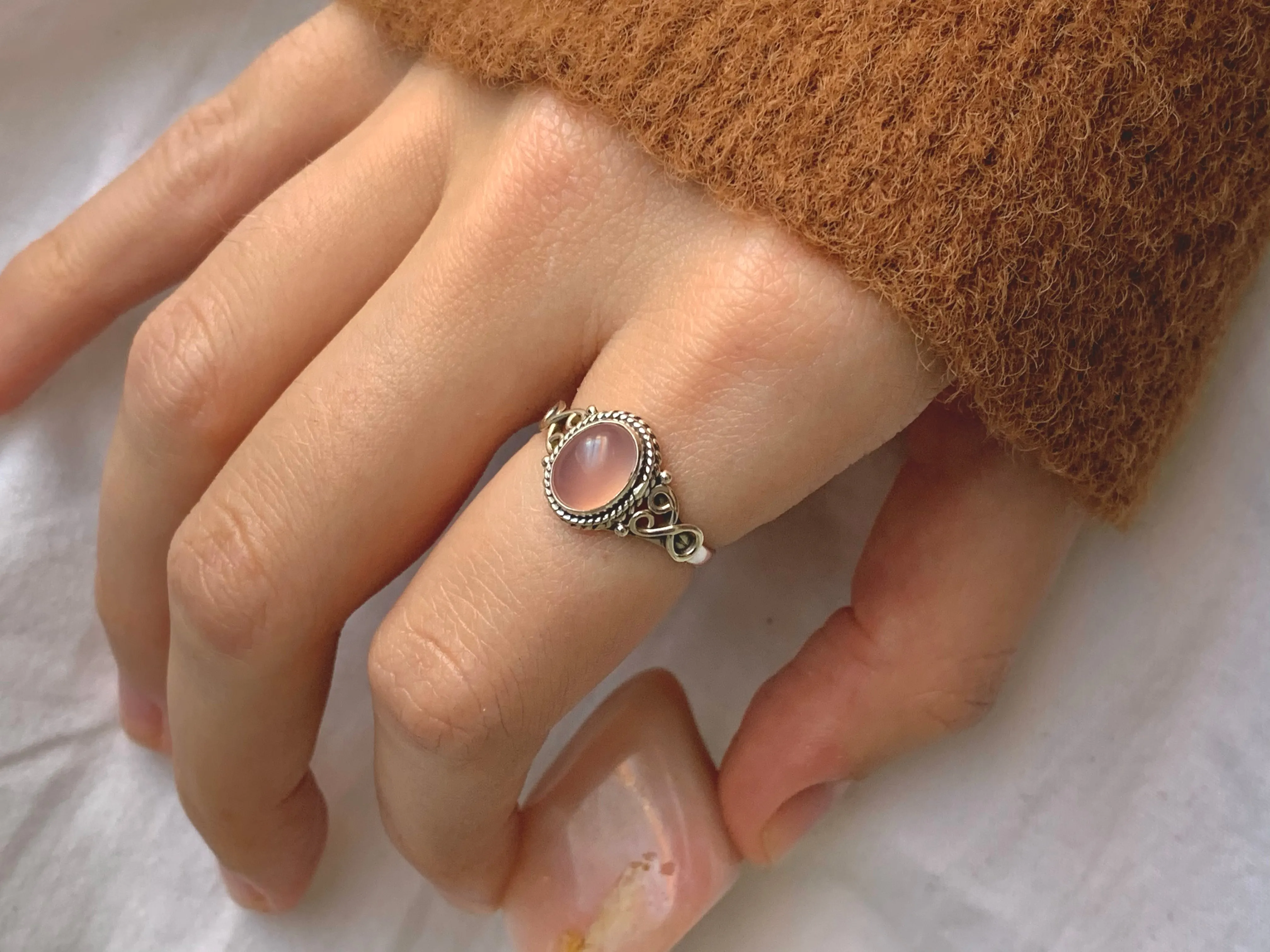 Rose Quartz Melita Ring (US 6 & 7)